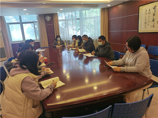 会议现场.jpg