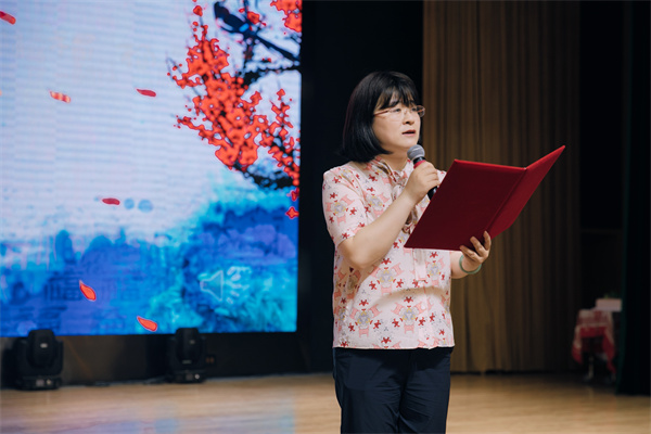 图7 姜亚芹副校长致辞.jpg