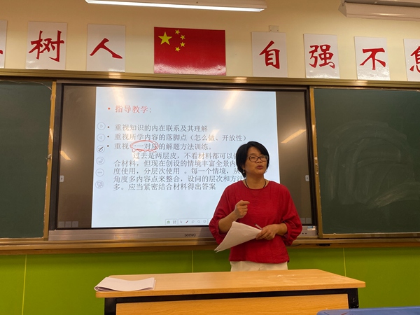 教研组长徐红卫老师谈启迪.jpg