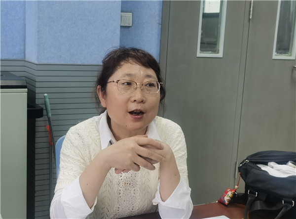 汤强红老师评课.jpg