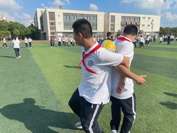 背夹球2.jpg