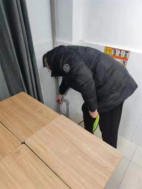 检查实验室.jpg