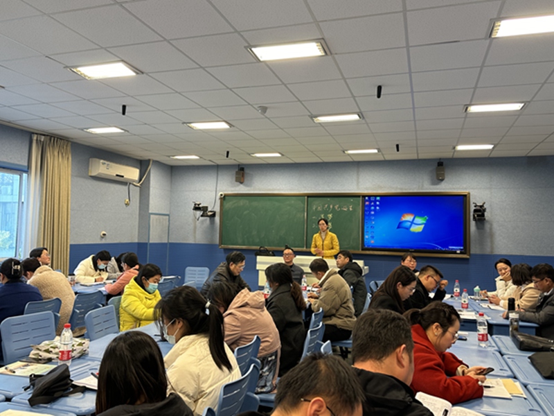 徐春明老师介绍.jpg