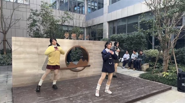 舞蹈：元气宅舞.jpg