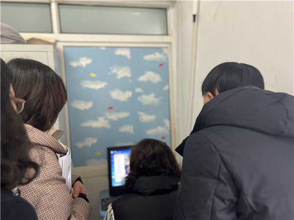 查看学校全覆盖监控.jpg