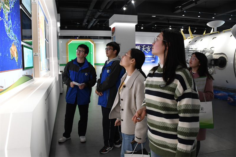 特色社团展示活动.jpg