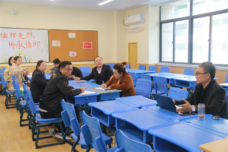 历史学科曹勇主任开设讲座.jpg