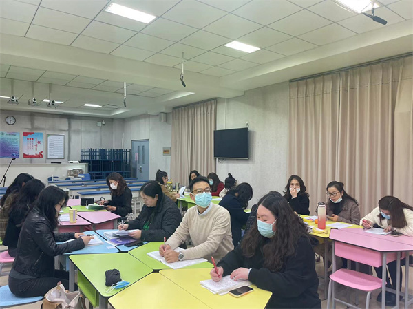 教师评课.jpg