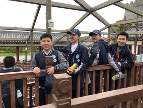 学生特写15笑脸.JPG
