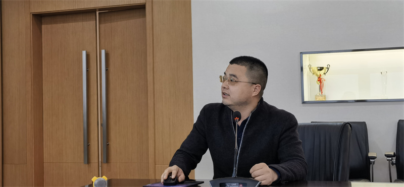 07高三（6）班班主任张红艺发言.jpg