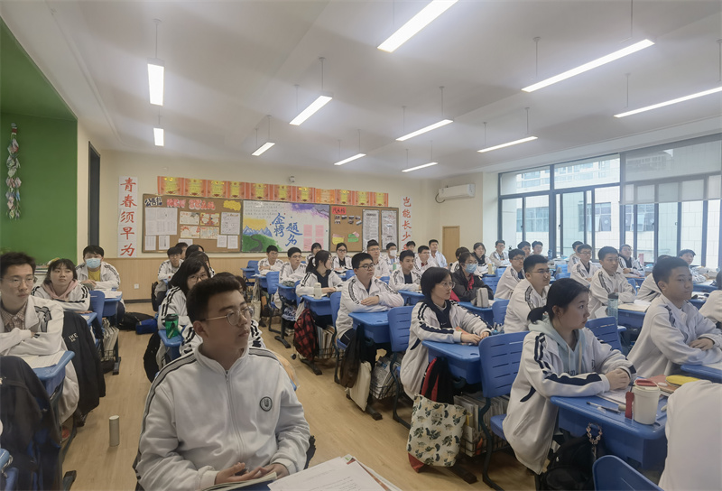 主题班会2.jpg