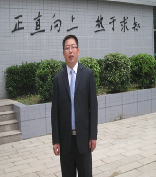 周兵.jpg