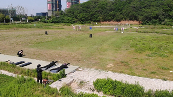 射击表演现场1.JPG