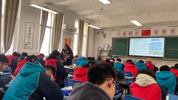 成汝美课堂风采.jpg