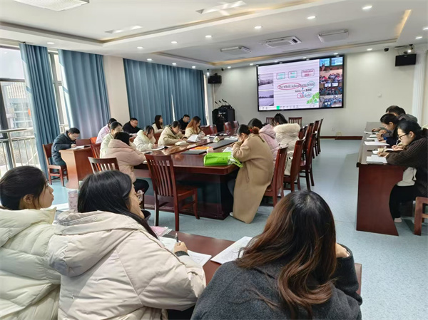 听课现场.jpg