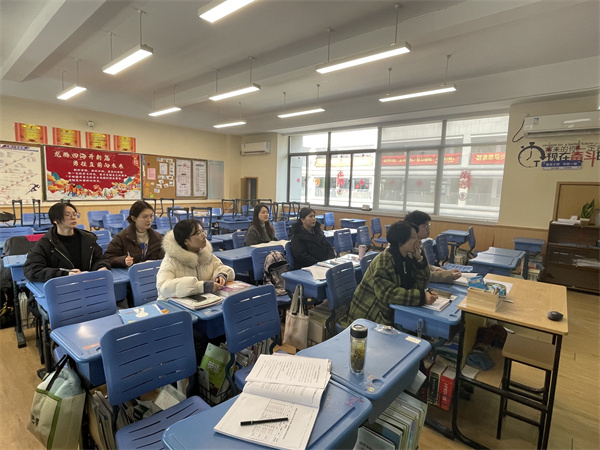 政治组 (1).jpg