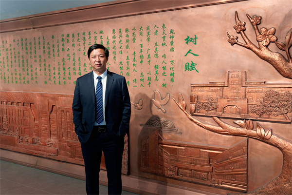 丁伟辉3.jpg