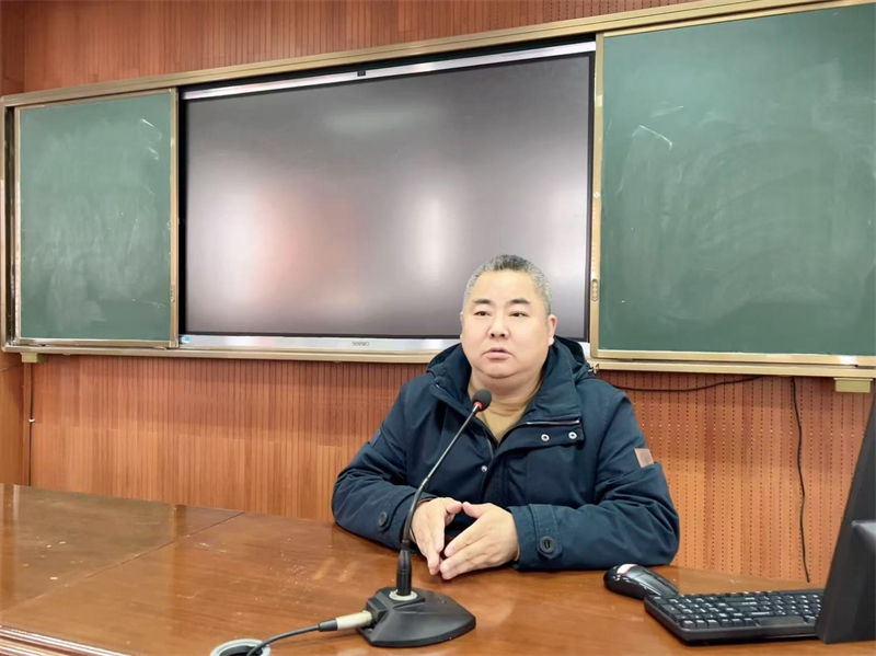 华老师评课.jpg