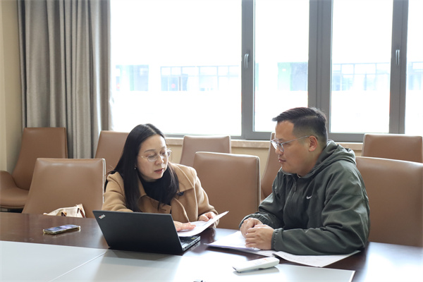 历史、心理组论文汇报专家指导会.jpg