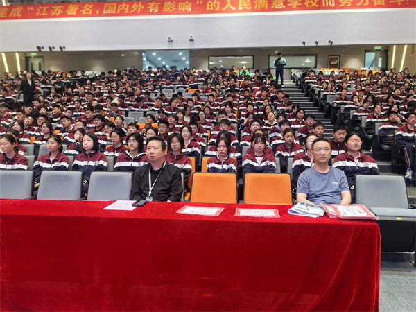 集体照1.jpg