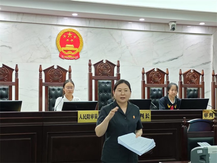 法官答疑解惑.jpg