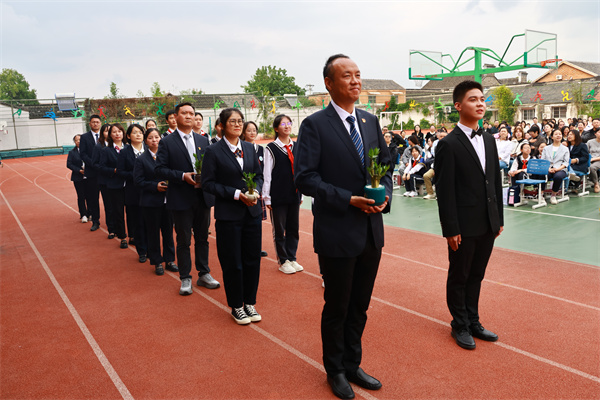 2H1A5157.jpg