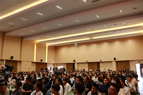 2H1A6035.jpg