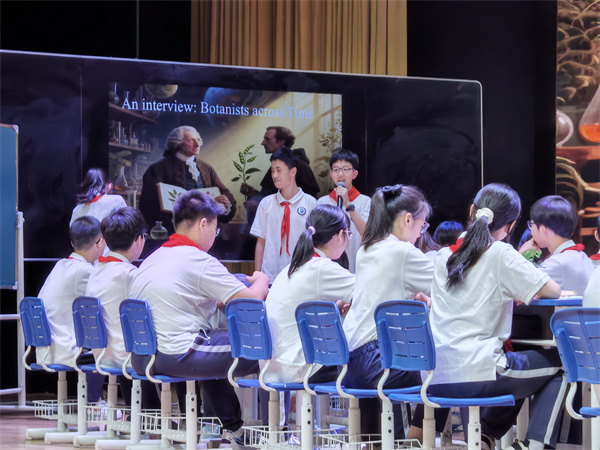 学生展示3.jpg