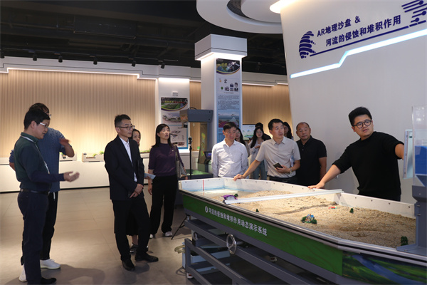 4马英鹏老师讲解.jpg 4马英鹏老师讲解.jpg