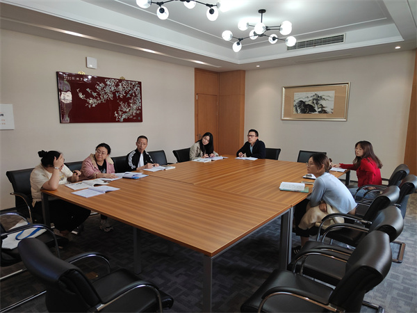 6  教研组评课.jpg