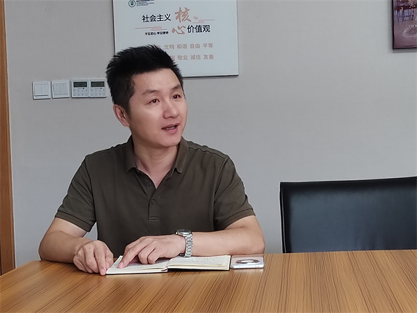 5 教务处副主任王明星讲话.jpg