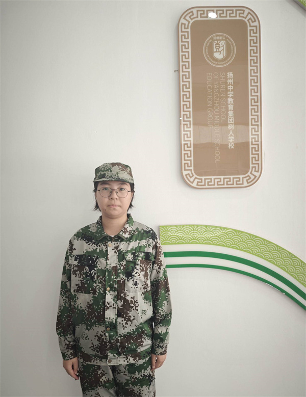 高一七班 李牧璇.jpg