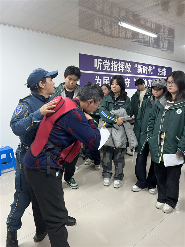 照片3.jpg 照片3.jpg