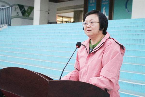 童敏娟副校长致闭幕辞.jpg