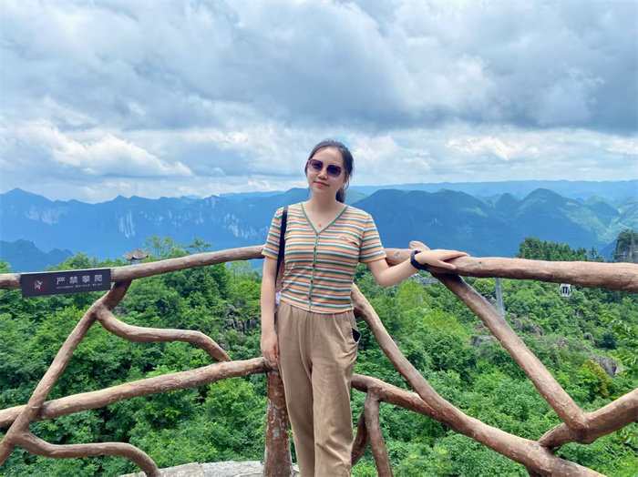 京梅 施慧乔1.jpg