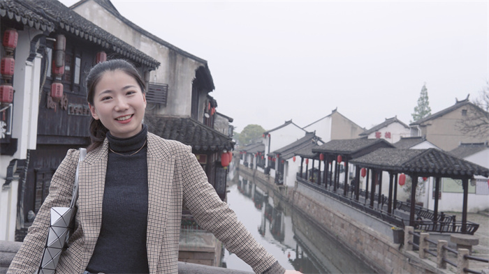 京梅 产晶晶.jpg