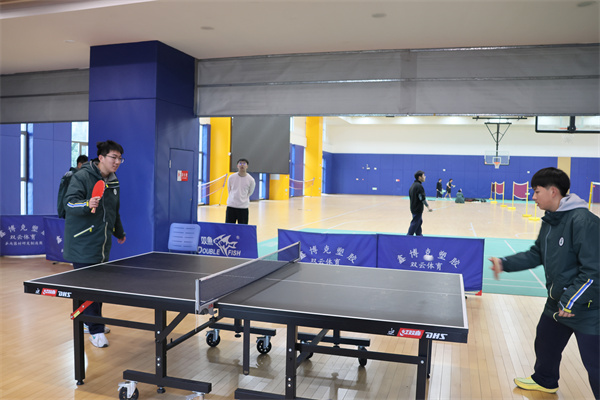 乒乓球.jpg