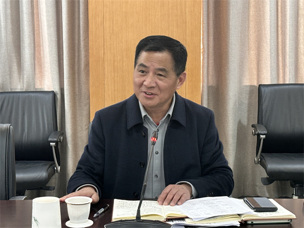 凤栖湖校区校长朱云峰总结讲话.jpg 凤栖湖校区校长朱云峰总结讲话.jpg