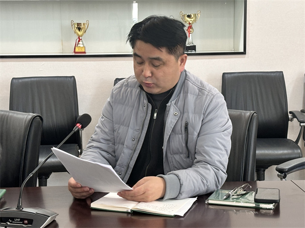 国际部发言.jpg 国际部发言.jpg