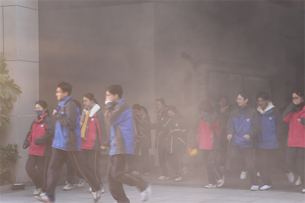 图一.jpg 图一.jpg