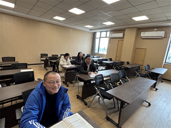 听课现场2.jpg