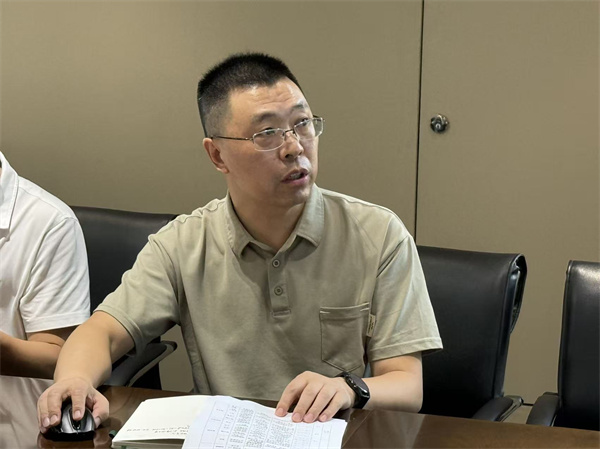 郑全红老师发言.jpg