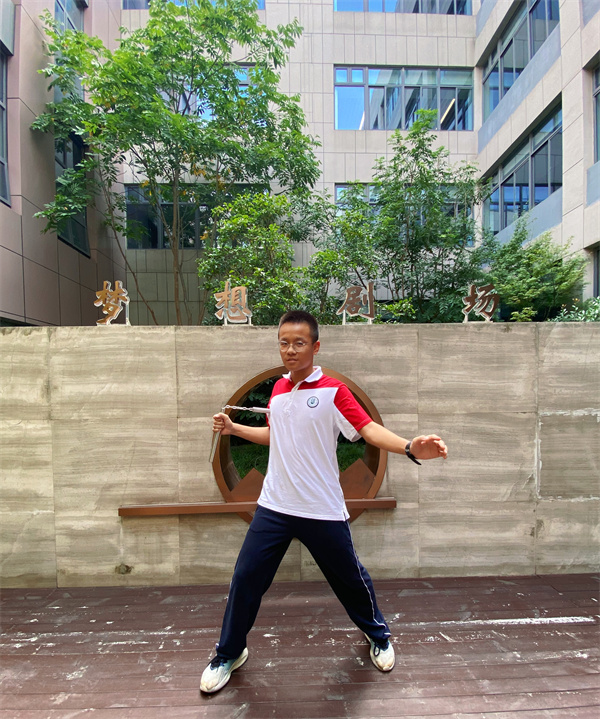 周泽楷《双节棍》.jpg