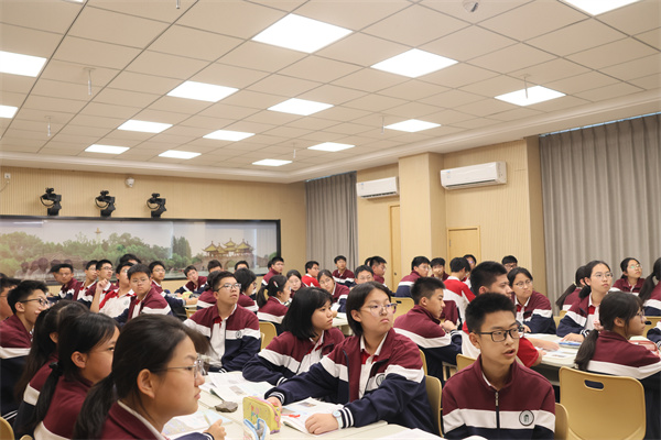 学生课堂.jpg