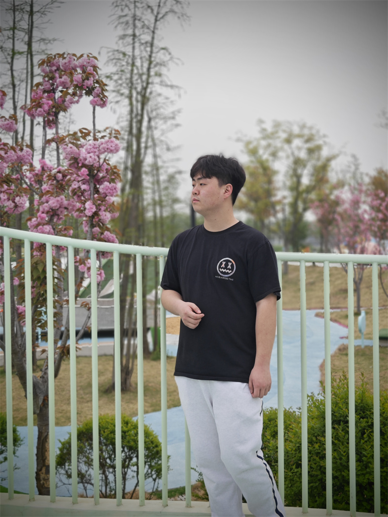 14 京华梅岭 张平（1）.jpg