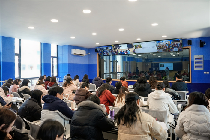 1_1 齐聚一堂 (2).jpg