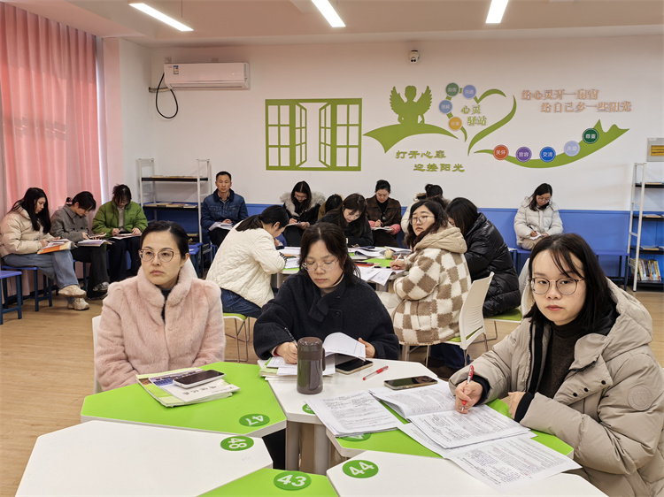 徐炜 校内公开课图片2.jpg