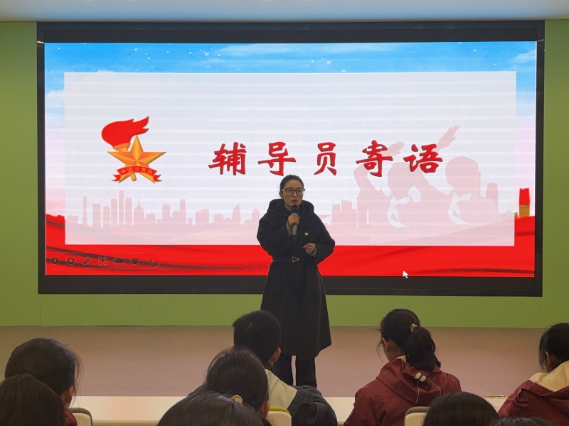 03 大队辅导员李文慧.JPG