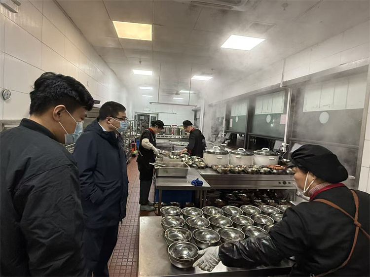 检查食堂1.jpg