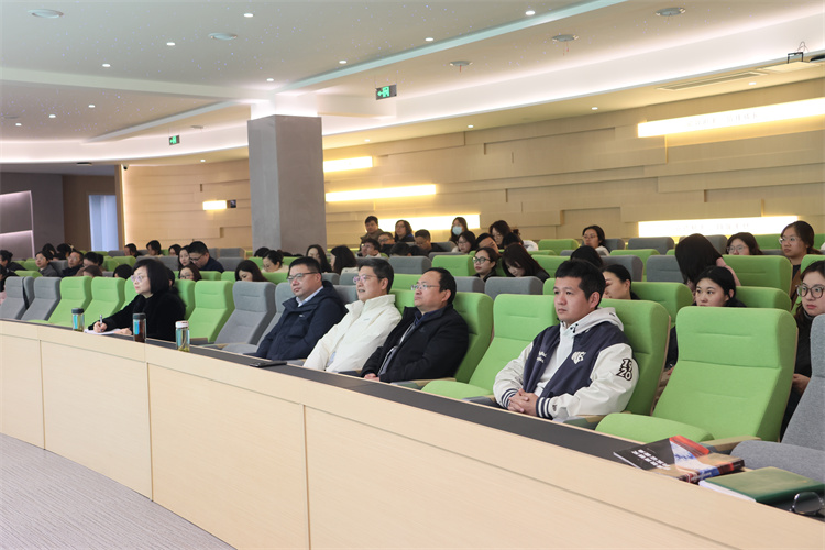 会议现场1.jpg